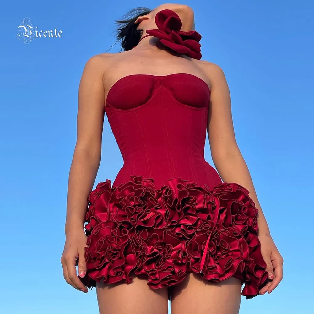 VC robe de noël sans bretelles dos nu rouge structuré Floral embelli Mini longueur moulante célébrit