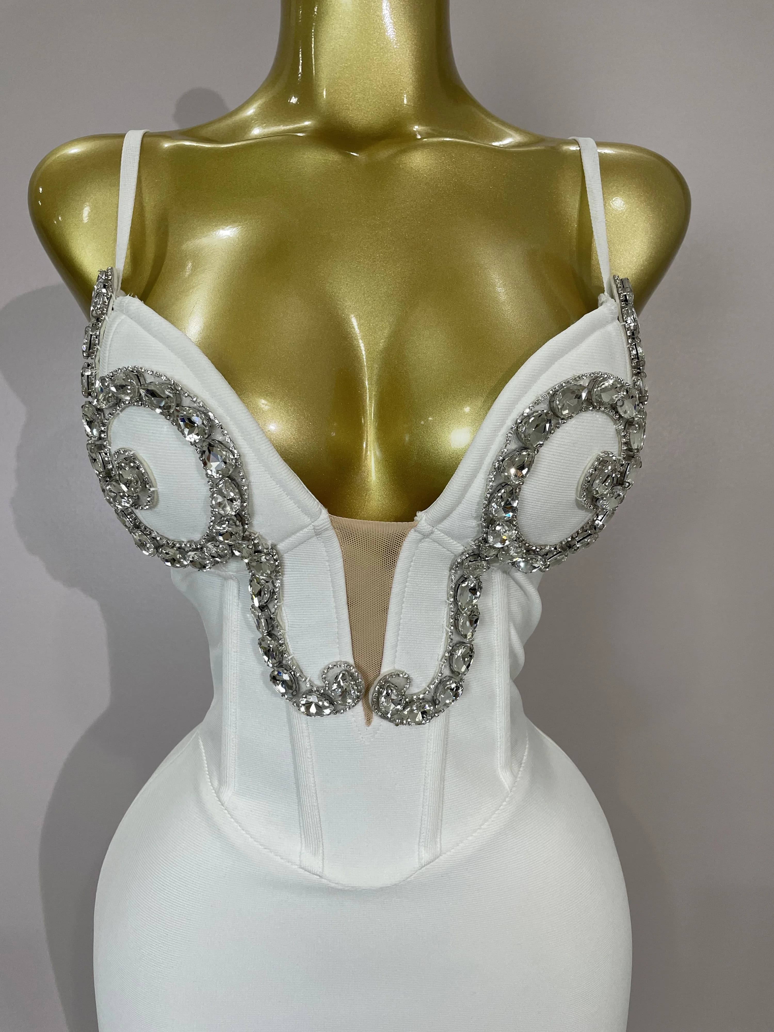 Robe à bandes blanche, Sexy, bretelles Spaghetti, col en V, cristal, sans manches, élégante, soirée,