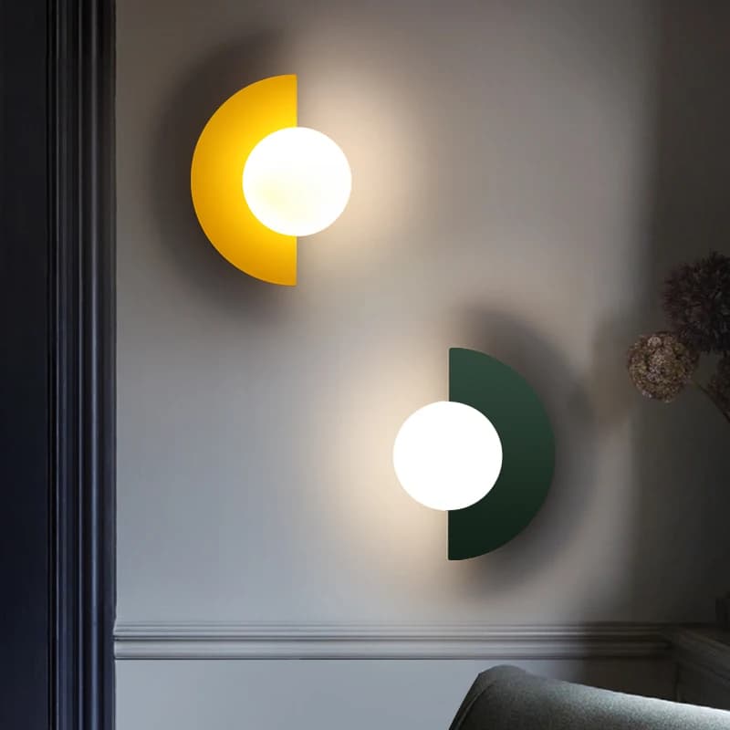 Mur LED lampe nordique en fer forgé chambre chevet applique murale Simple coloré boule en plastique 