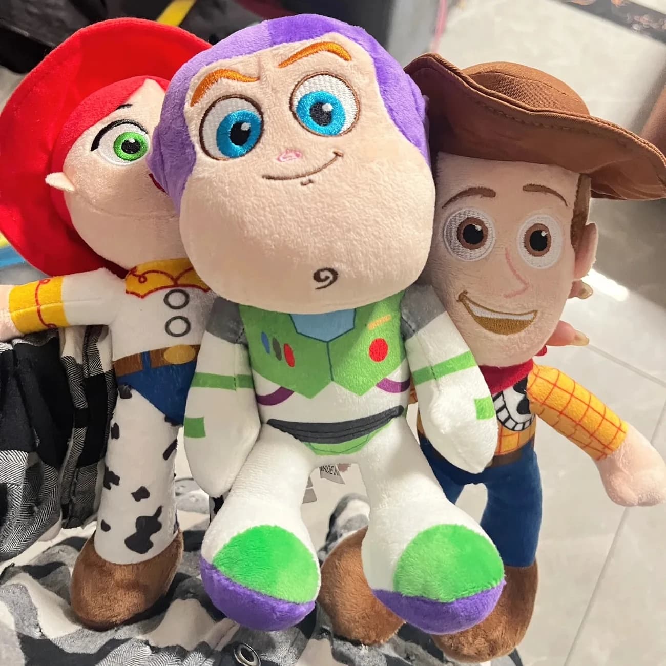 23 cm mignon Woody Buzz Lightyear peluche jouet belle peluche Anime Jessie peluches pendentif dessin