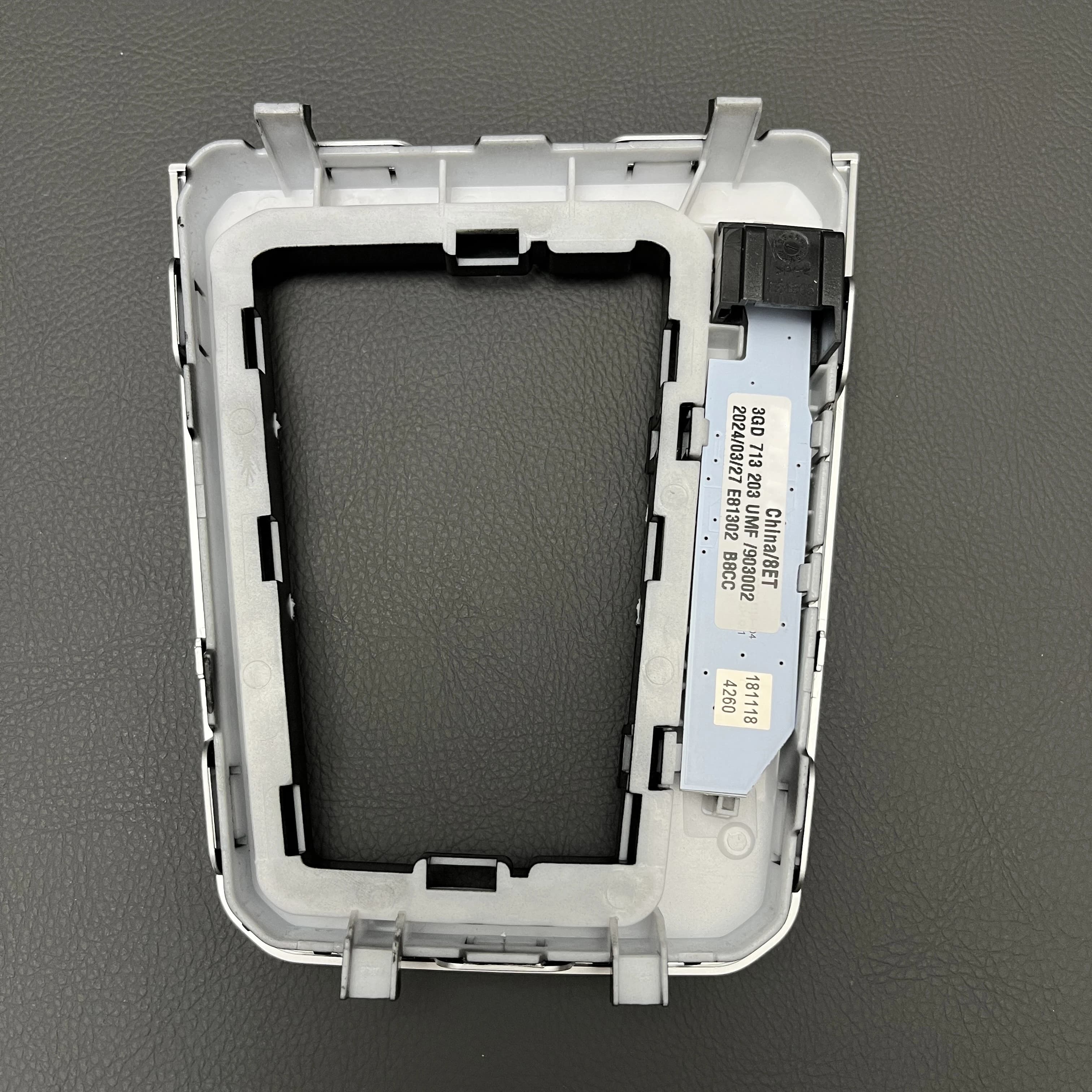 Cadre de pommeau de levier de vitesse DSG, garniture de base, automatique, couvercle en pour VW PASS