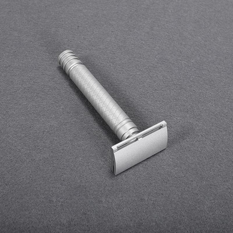 Rasoir léger en alliage d'aluminium à Double tranchant pour hommes, sécurité manuelle CNC, poignée a