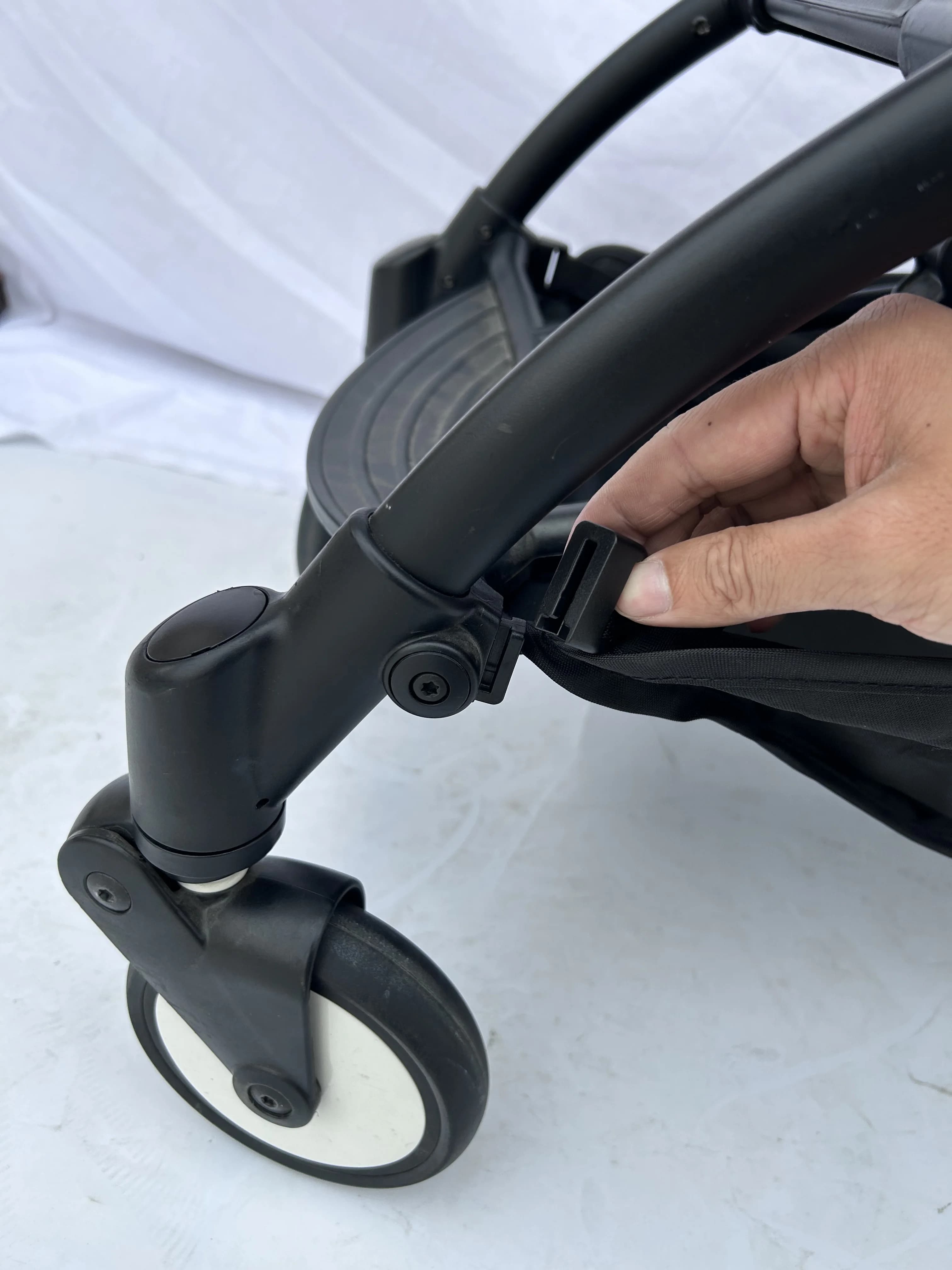 MomTan ®   Panier commercial compatible avec les poussettes YoYo, YoYo2 et YOYO 3 (NON POUR AUTRES S