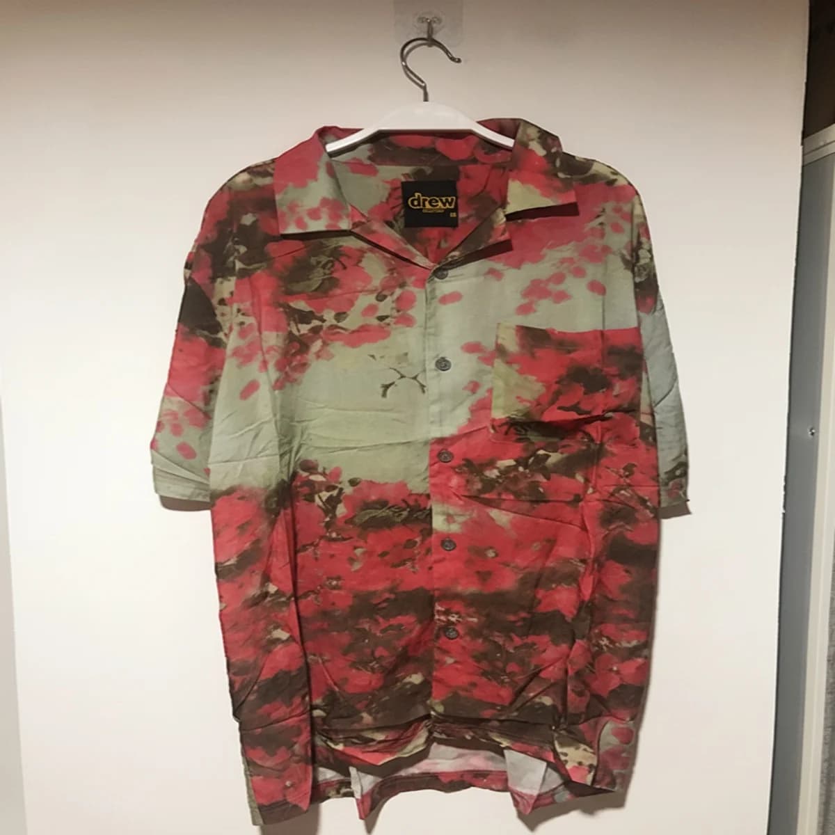 Ventes flash Drew House, vêtements pour hommes, chemises à fleurs surdimensionnées souriantes, chemi