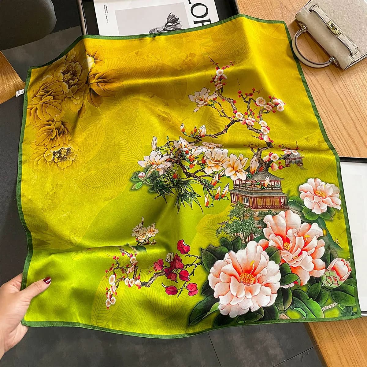 100% Pure soie Foulard carré femmes bandeau bureau cou foulards imprimer luxe Foulard Bandana printe