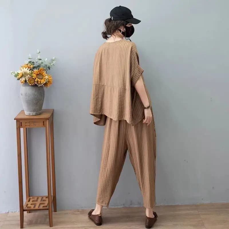 Mode rétro ample T-shirt ensembles femmes été 2025 nouveaux costumes irréguliers décontractés chauve