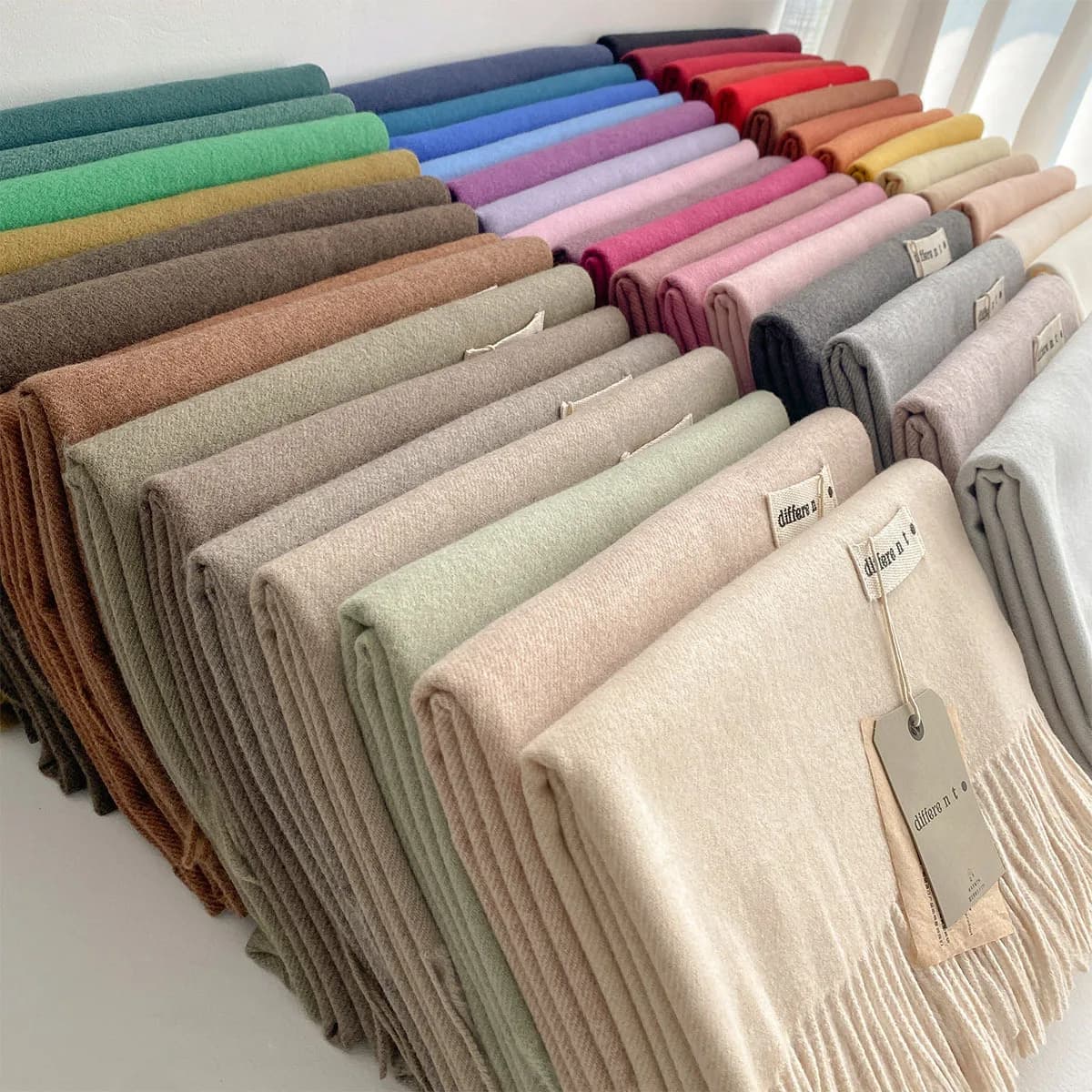45 couleurs solide hiver écharpe pour femmes épais chaud cachemire châle en plein air luxe Pashmina 