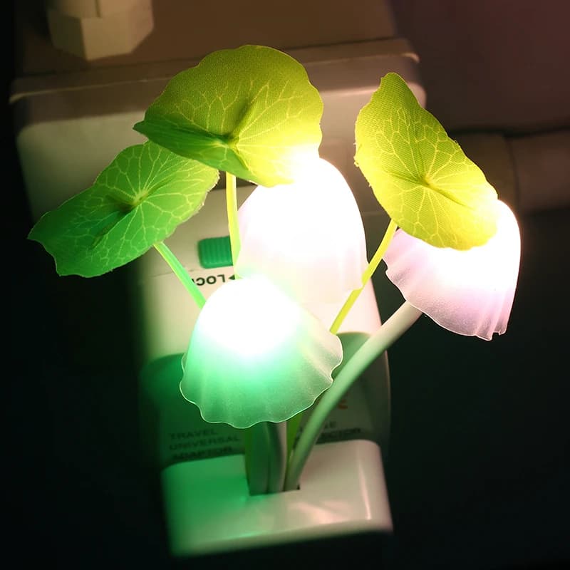 Capteur de prise européenne LED beau capteur de lumière romantique abajur infantil champignon veille