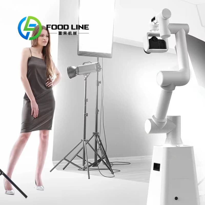 Bras robotisé de photographie en libre-service contrôlé par l'utilisateur pour la prise de photos in