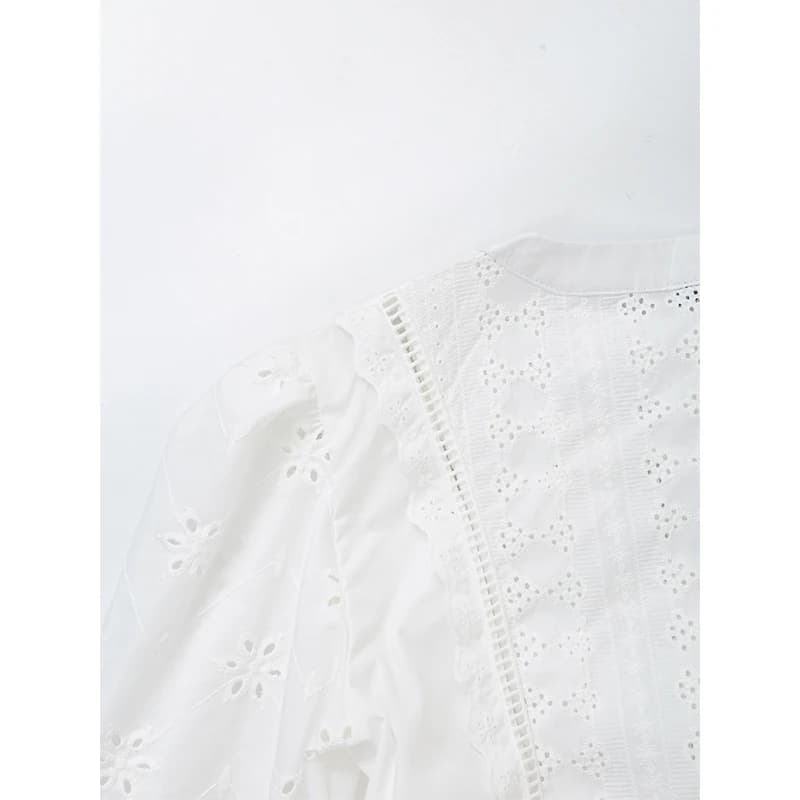 YENKYE-Chemisier blanc brodé évidé pour femme, manches longues, col rond, chemise courte femme, stre