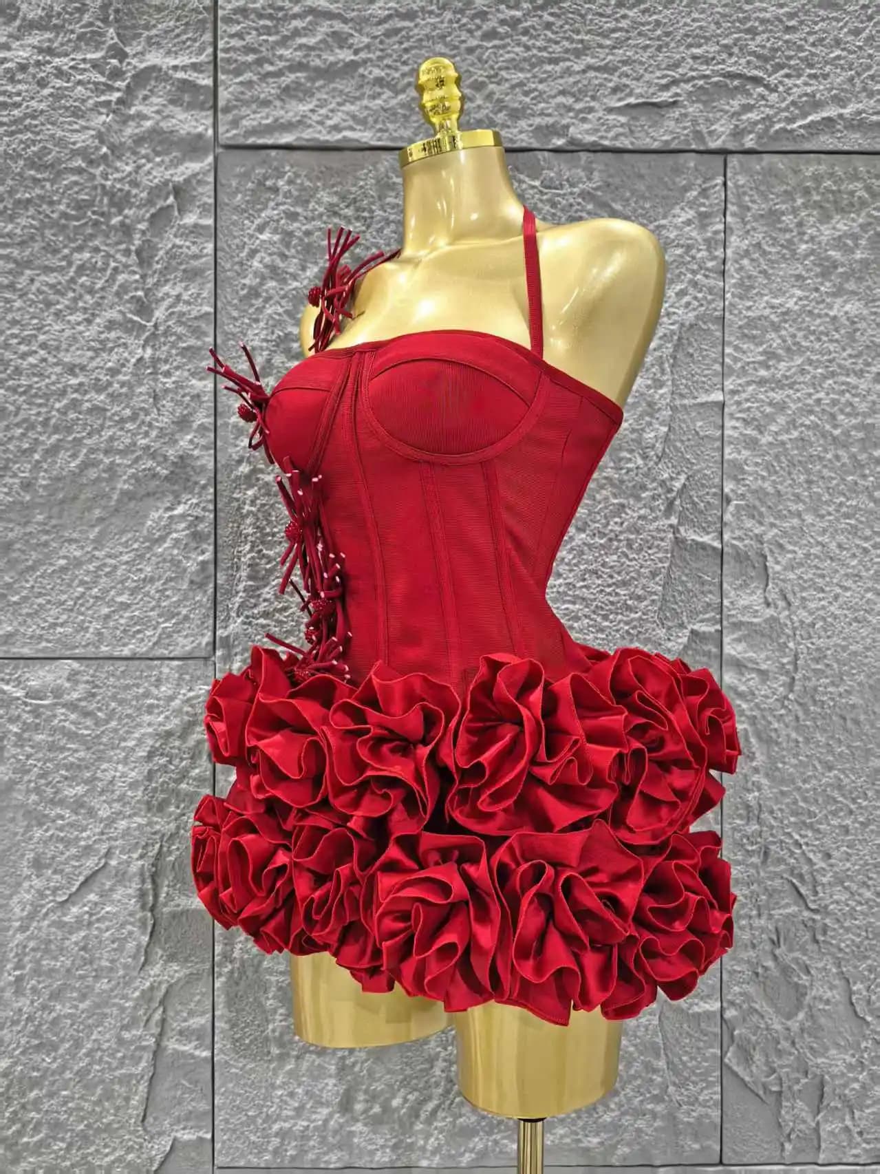 Élégant maigre luxe fête d'anniversaire rouge noir pansement tenue femmes Sexy licou robe de bal cél