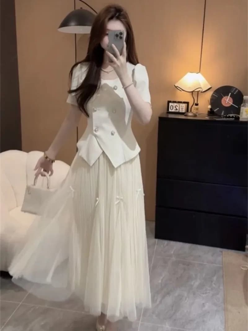Costume d'été français haut de gamme pour femmes, mode bouffante, manches courtes, veste à boutonnag