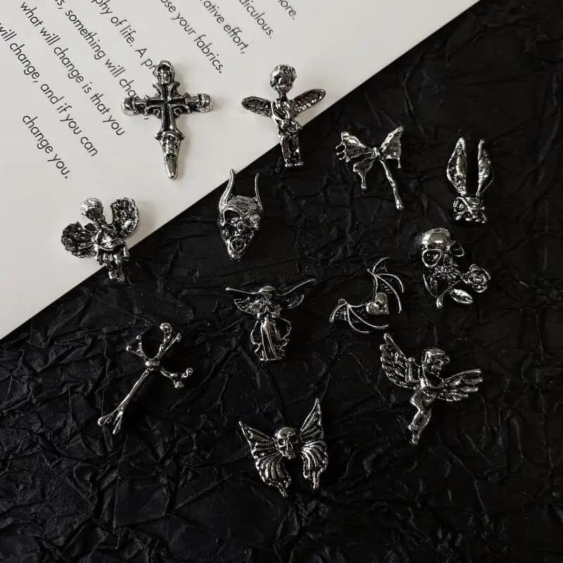 Breloques gothiques pour Nail Art, Style Punk, alliage d'argent Antique, accessoires de croix cathol