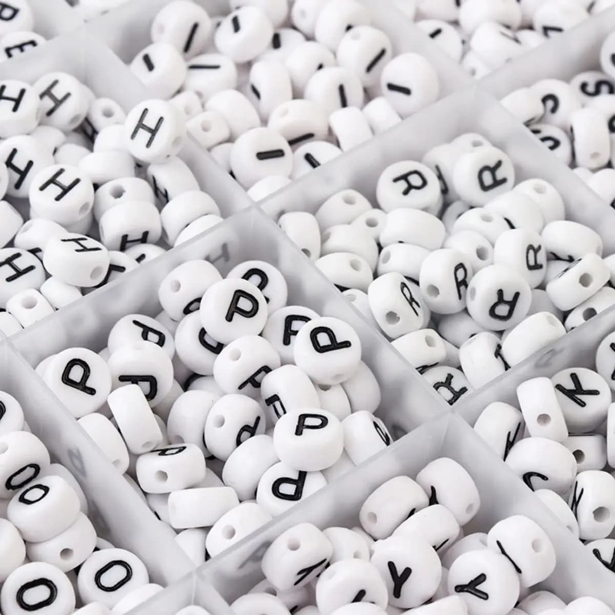 1200 pièces de perles rondes avec lettres pour la fabrication de bijoux, avec ligne de cristal, Kits