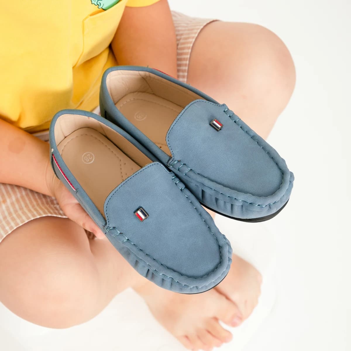 Mocassins en daim à enfiler pour garçons, avec détails de couture, chaussures décontractées pour tou