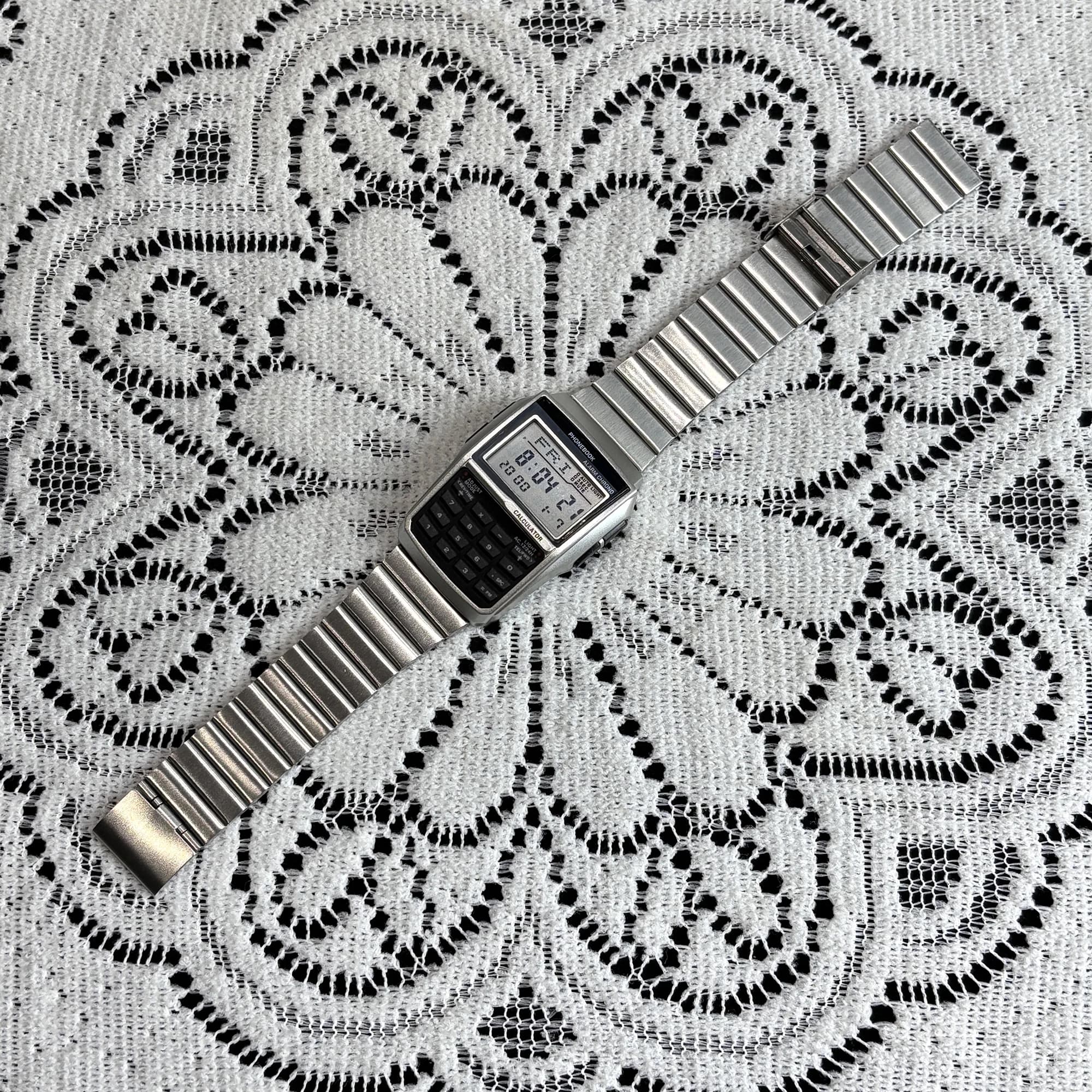 Montres en alliage d'acier inoxydable pour hommes, montres de luxe avec calculatrice, montres LED mu
