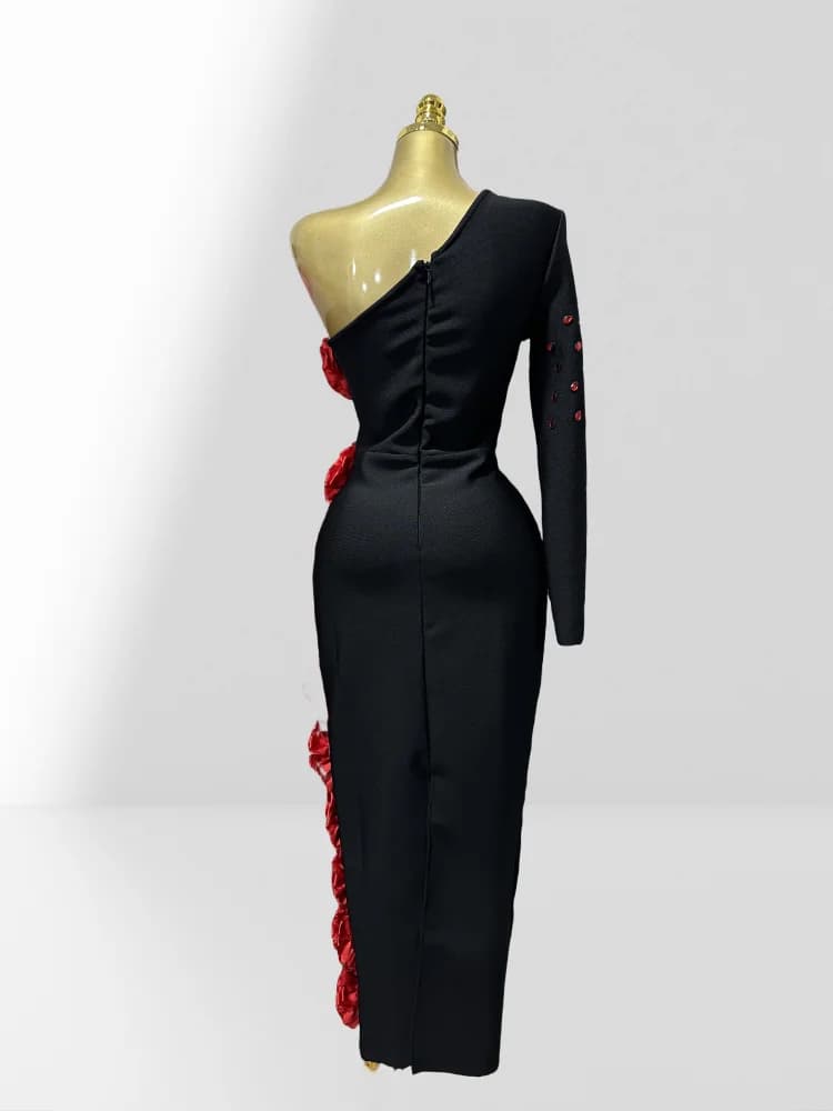 2025 nouvelles fleurs rouges brillant diamants Sexy épaule Oblique noir robe de pansement femme robe
