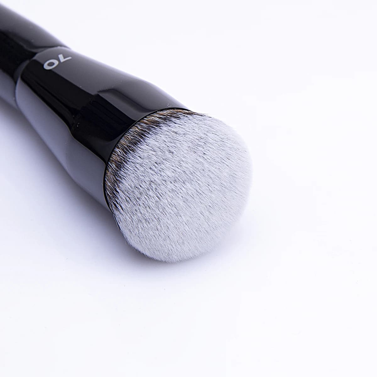 70 Pro grand fond de teint brosse crème fond de teint pinceau de maquillage potelé professionnel che