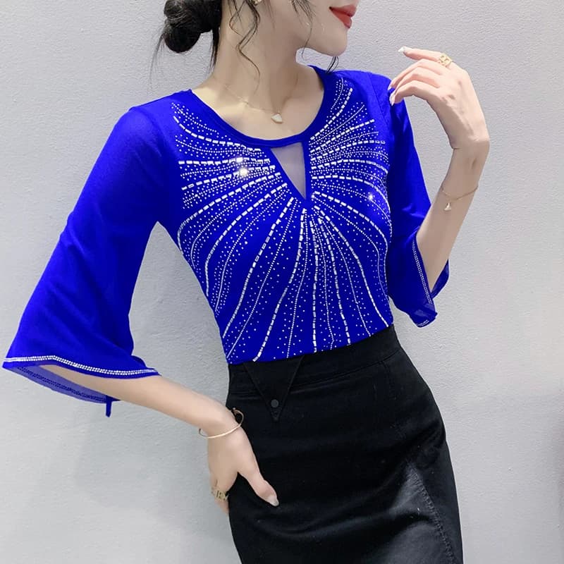 Été nouveauté demi manches évasées t-shirt femmes col rond diamants maille t-shirts hauts fille mode