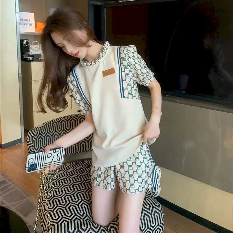 Été 2025 tempérament ensembles femmes mode tendance à manches courtes t-shirt et Short décontracté d