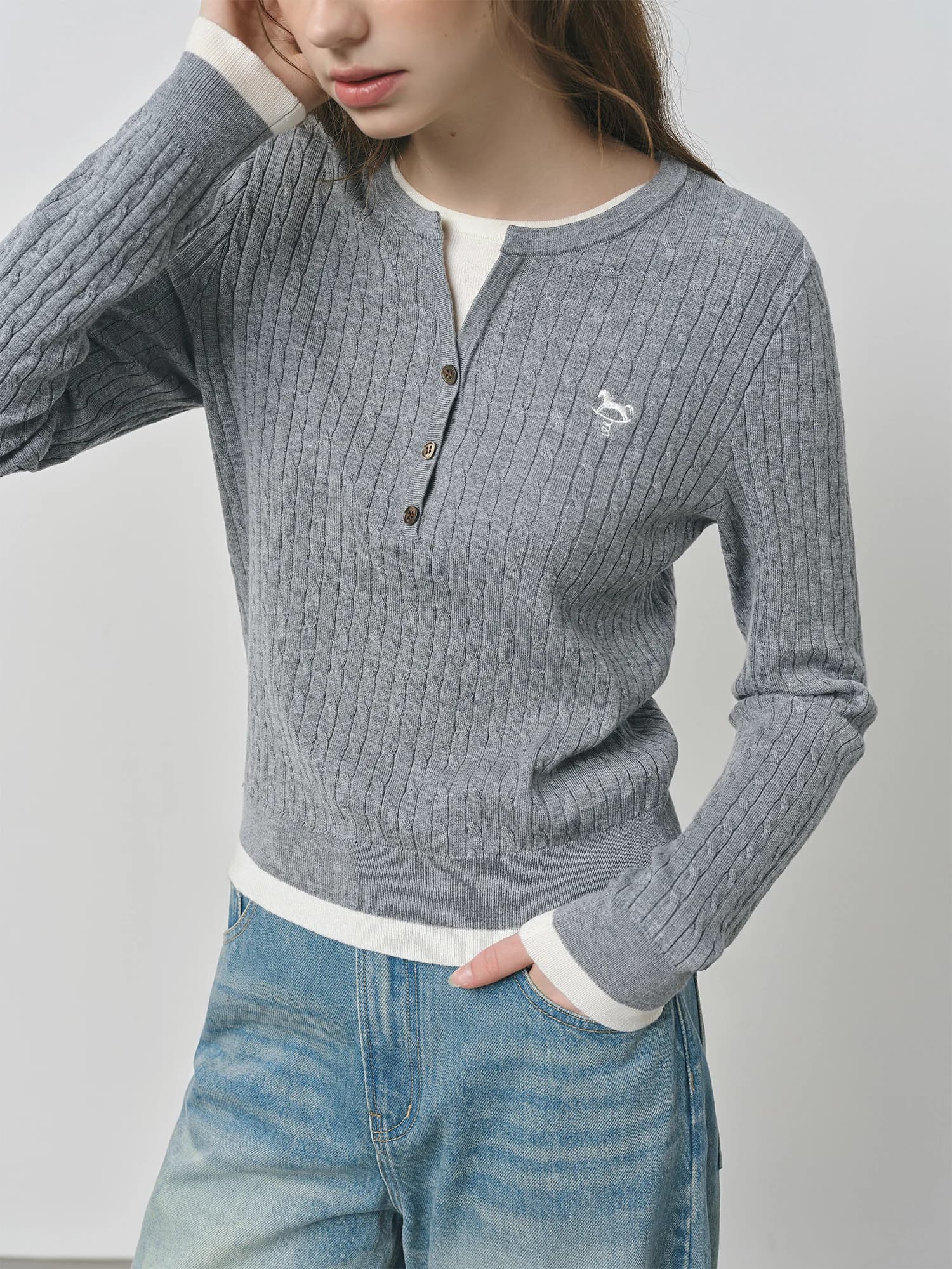 FSLE faux deux pièces Design câble tricot pull pour les femmes 2025 automne nouveau coupe ajustée br