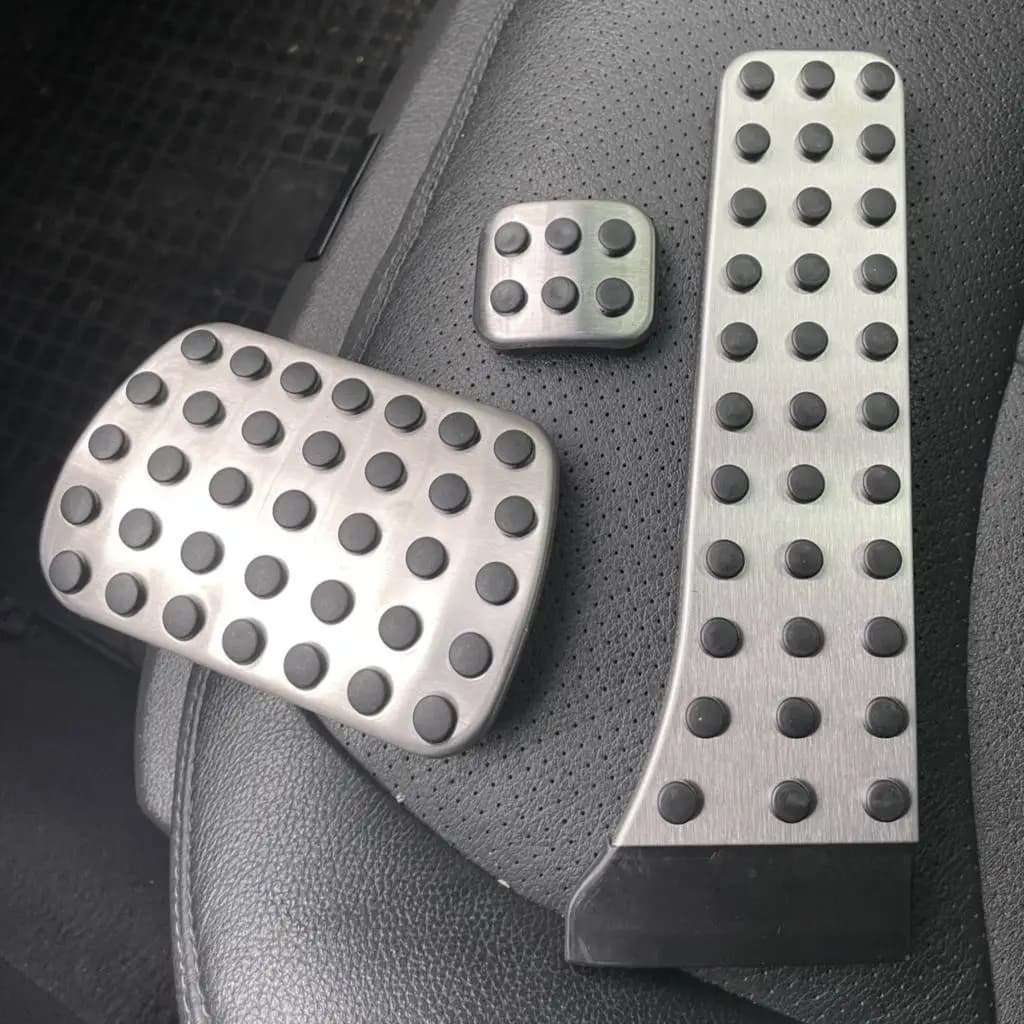Couvercle de plaquettes de pédale de frein à gaz, pour Mercedes Benz W203 W204 W205 W21 W211 W212 C2