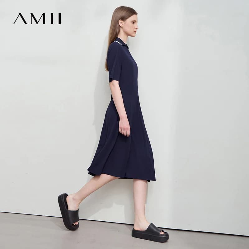 Amii minimalisme robe 2025 été nouvelles femmes revers col en v à manches courtes tricot taille bure