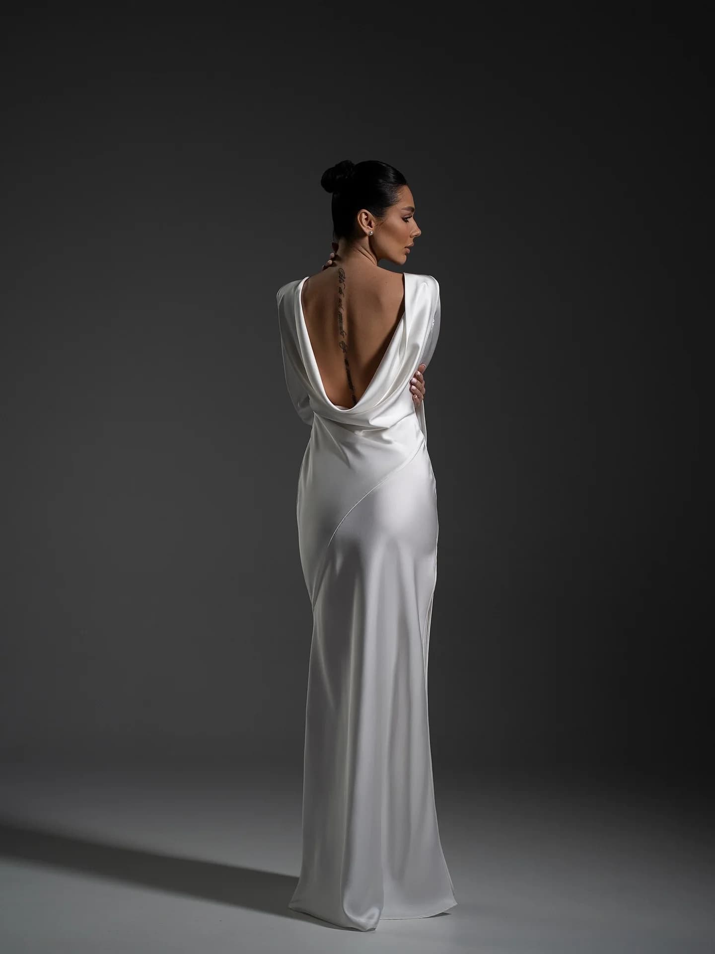 Robe de bal élégante en satin blanc avec fente haute, manches longues en taffetas, robe de mariée mo