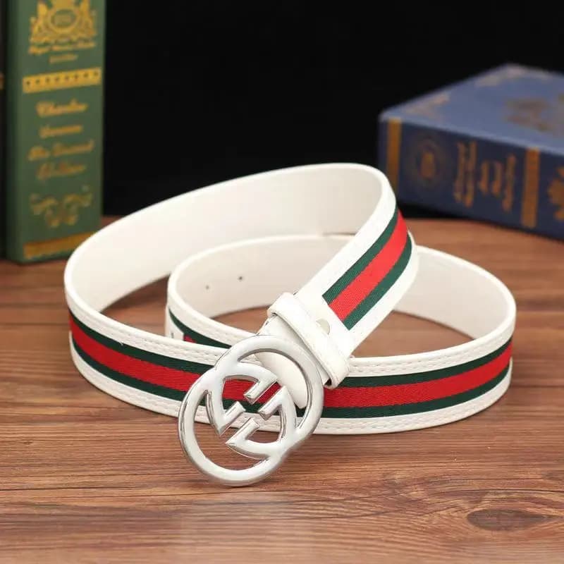 2026New mode hommes ceinture avec tissu rouge et vert lettre mode polyvalent décontracté Denim panta