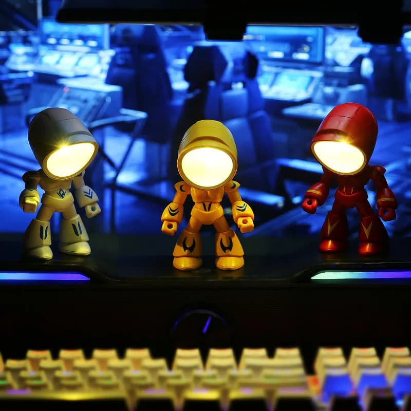 Mini veilleuse LED dessin animé mignon héros Police lampe de bureau ornement de bureau chevet chambr