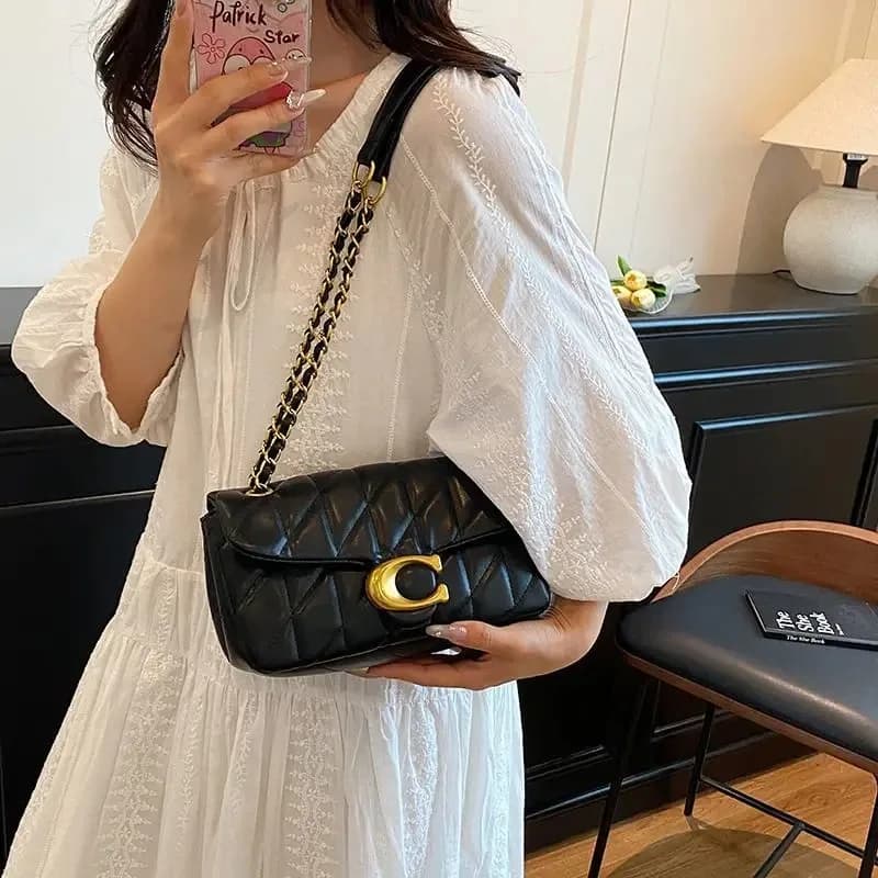 Nouveau sac à main tendance 2026 pour femme, style petit sac parfumé, sac à chaîne polyvalent à moti