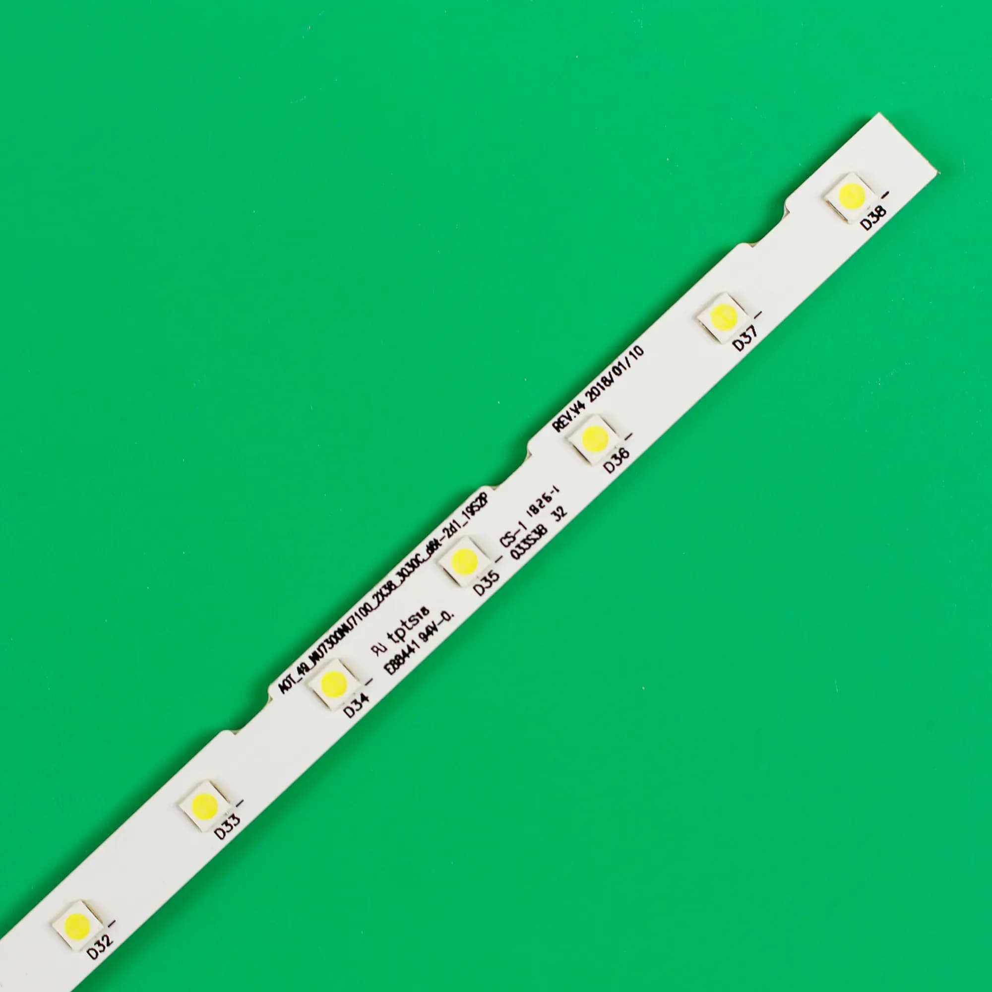Bande LED (2) pour Samsung UE49RU7300 UE49NU7105 UE49NU7105K UE49NU7670U UE49NU7020 UE49NU7400 BN96-