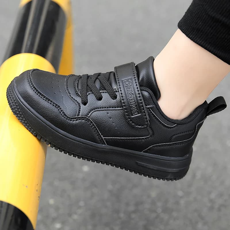 Noir enfants chaussures sport course décontracté marche étudiant mode nouveau cuir enfants baskets r