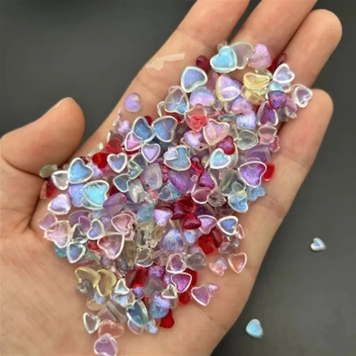 Breloques japonaises en forme de cœur pour nail art, 50 pièces, accessoires en résine, dessin animé,