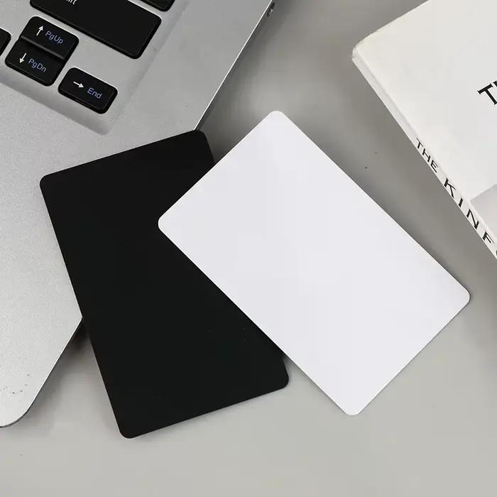 5/10 pièces NFC215 cartes noires et blanches réinscriptibles NFC NT-AG215