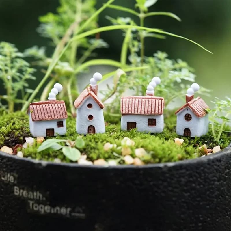Set of 4 Pcs Mini Resin House Miniatures, Terrarium Figurines, Fairy Garden Micro Landscape Crafts D