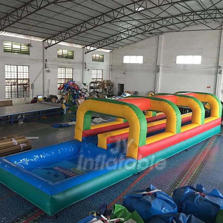 Superbe toboggan aquatique gonflable personnalisé et amusant avec piscine incluse pour la location