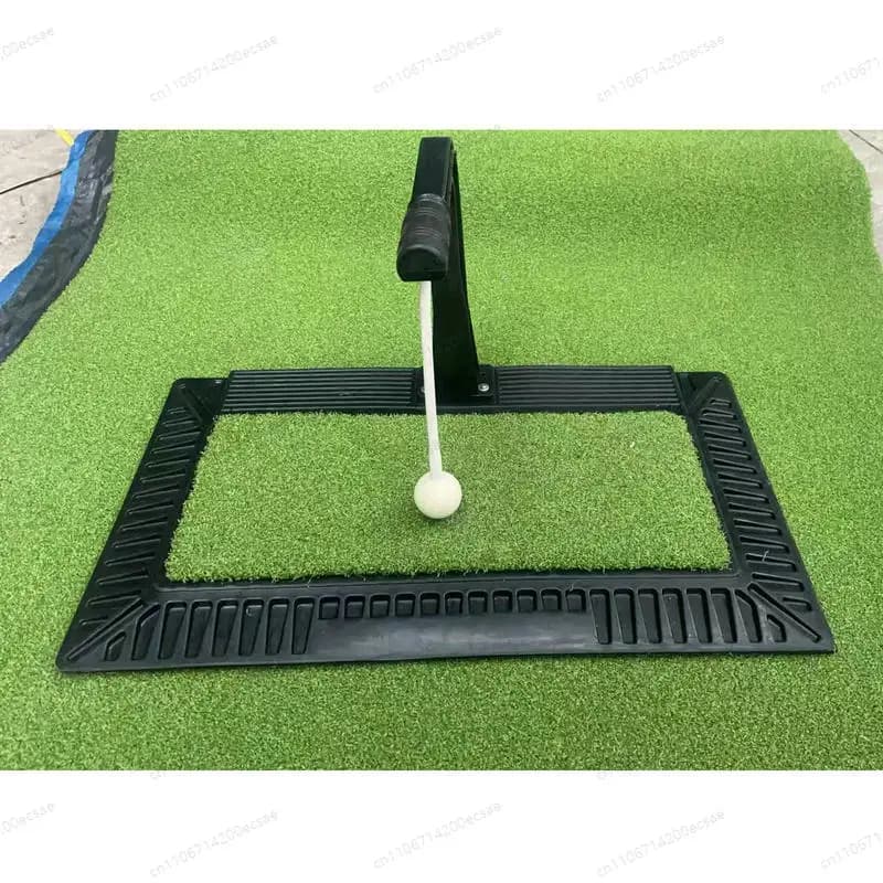 Un appareil d'entraînement au golf pour la pratique du swing, la pratique sur le parcours et la prat