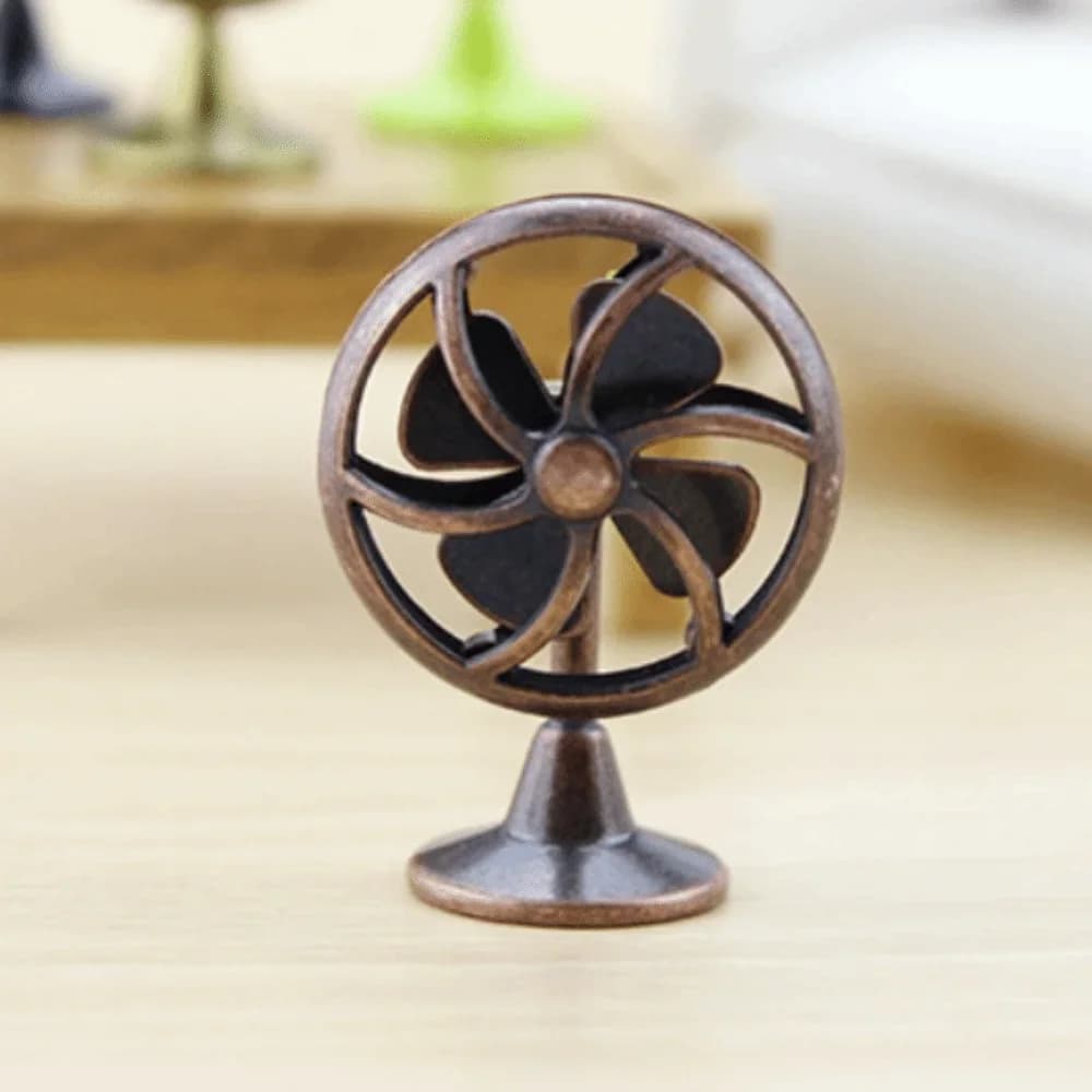 Mini ventilateur électrique vintage à cadre en fer pour maison de poupée à l'échelle 1:12, meuble de