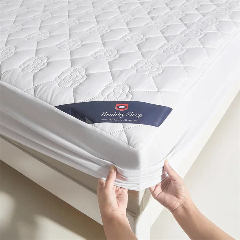 Protecteur de matelas imperméable confortable, drap-housse imperméable doux et respirant sans bruit