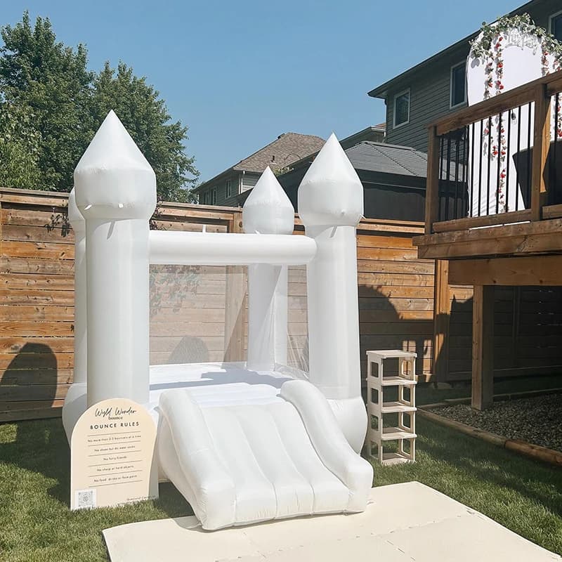 Maison de rebond blanche Oxford de 6 pieds avec souffleur coulissant, décoration de jardin extérieur