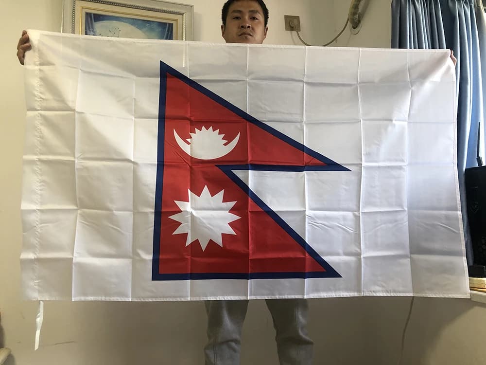 SKY FLAG Drapeau du Népal 90x150cm, drapeau national suspendu en polyester du Népal