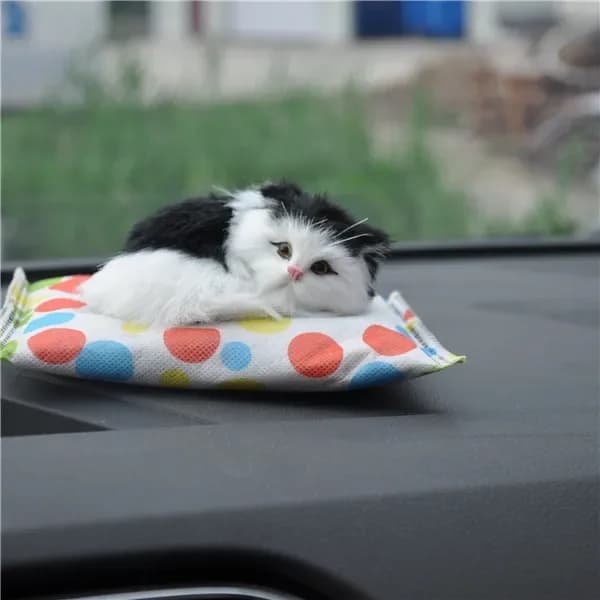 Ornement de voiture en peluche de chat de simulation mignon, sac de charbon de bambou, supporter fic