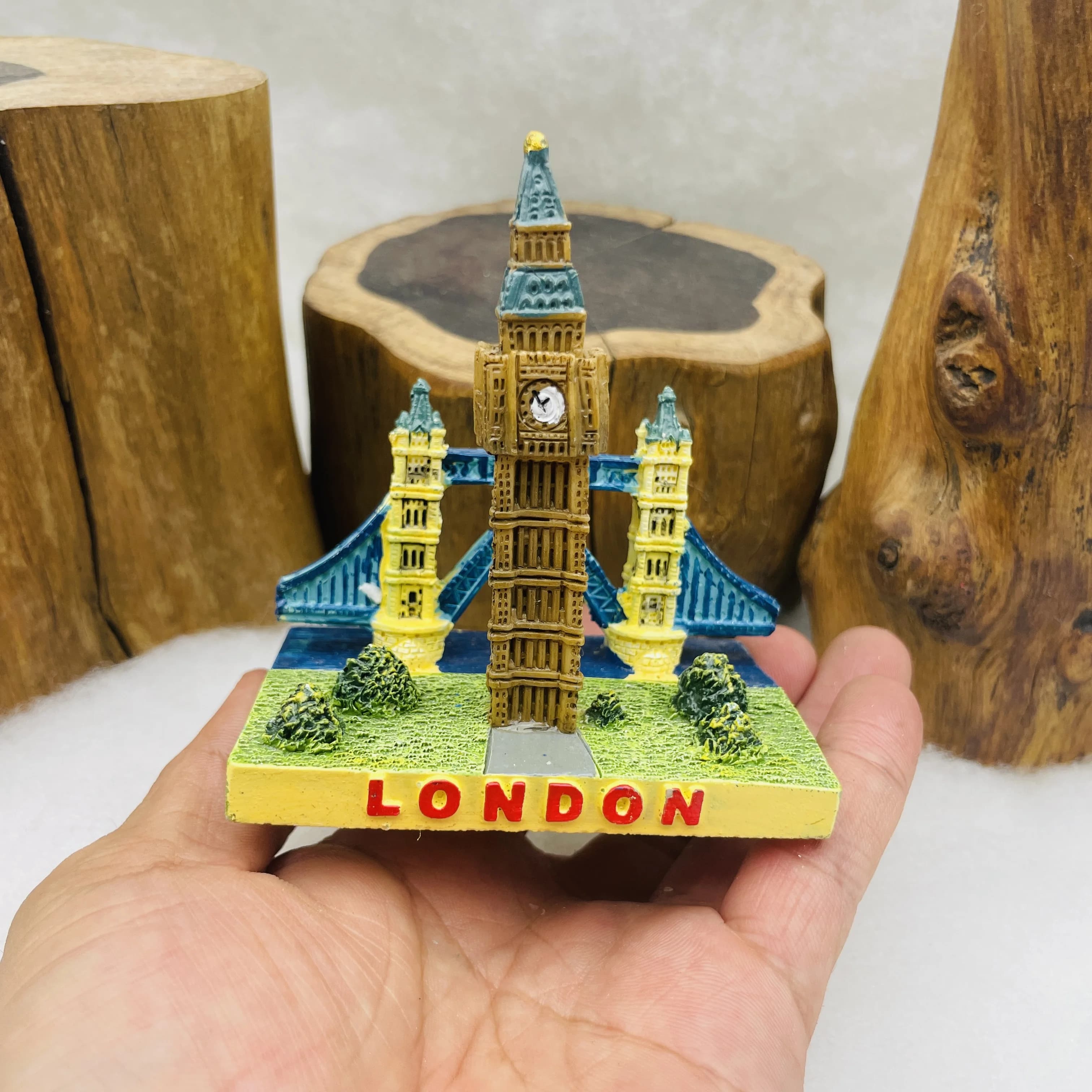 Pont de la tour en 3D, palais de boukingham, maisons du quartier de Big Ben, Etc. Ornements de burea