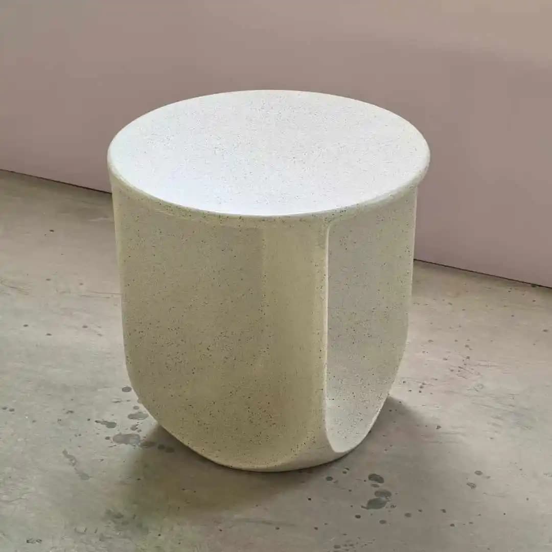 Le plus récent moderne vente chaude conception Simple ronde blanc meubles en béton intérieur extérie