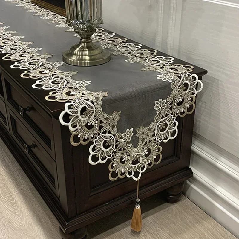 Chemin de Table en dentelle Jacquard de luxe rétro, chemin de Table à manger, meuble TV, pompon, dra
