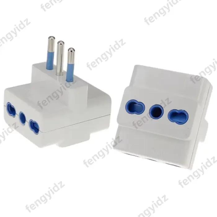 Adaptateur de prise de voyage italien
