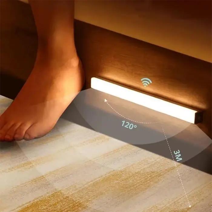 Veilleuses sans fil LED capteur de mouvement lampe USB Rechargeable magnétique pour armoire chambre placard cuisine allée Tube détecteur ampoule