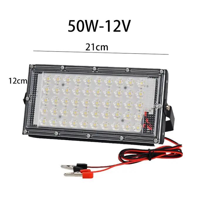 Projecteur LED DC12V 100W avec flux lumineux élevé et protection IP66 pour éclairage extérieur et sécurité nocturne