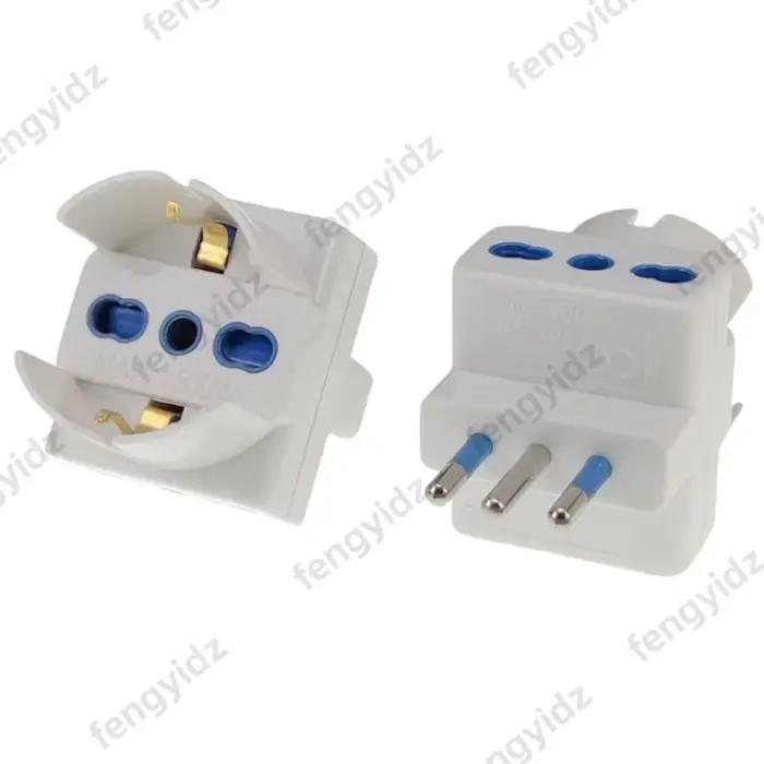 Adaptateur de prise de voyage italien
